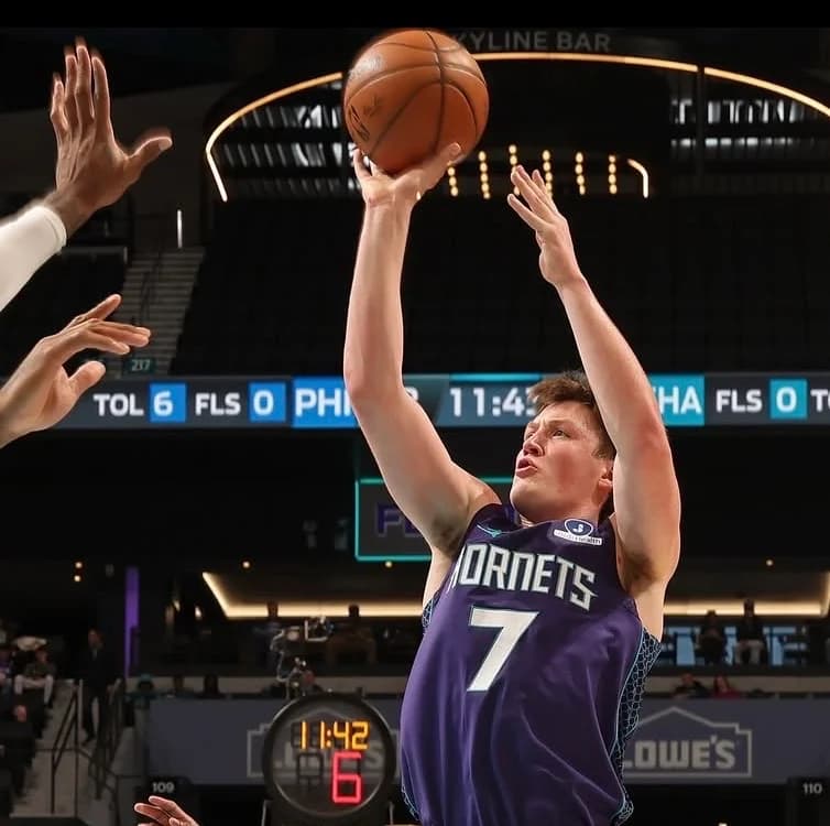 Kon Knueppel, el jugador a seguir de los Hornets para 2026-27