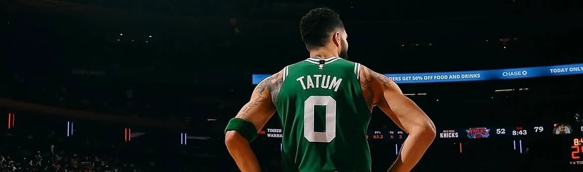 Tatum se siente mejor tras su operación y asume liderazgo