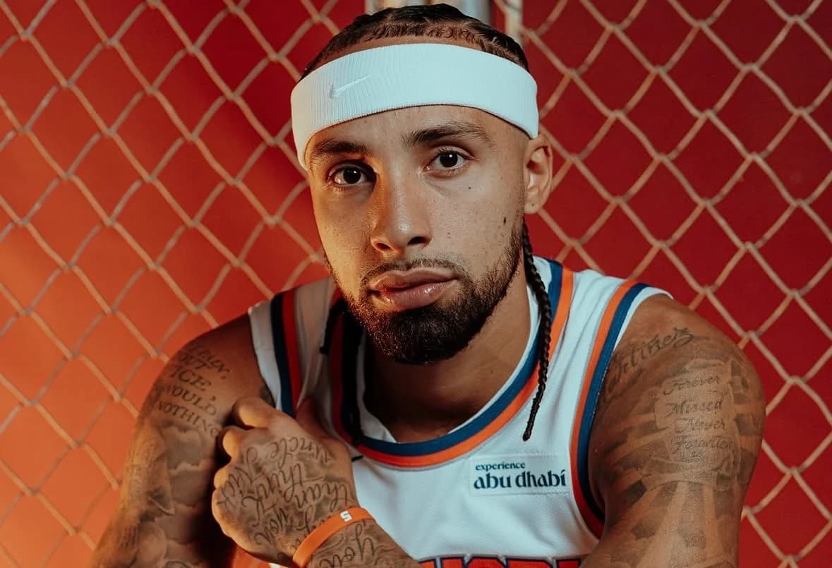Brown defiende a McBride y Alvarado en los Knicks