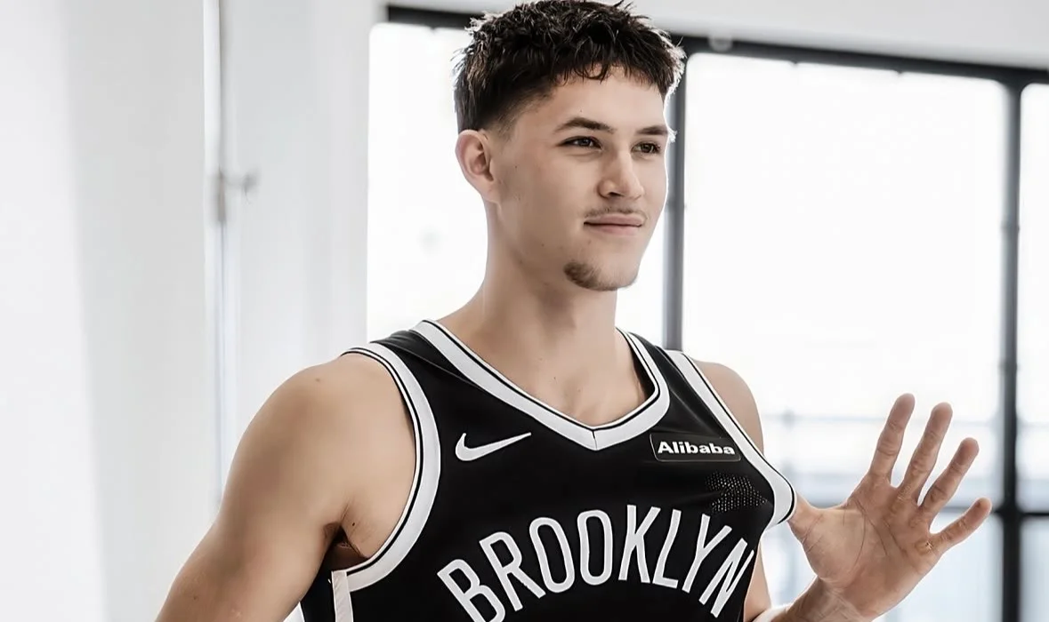 Egor Dëmin busca más protagonismo con el balón en los Nets