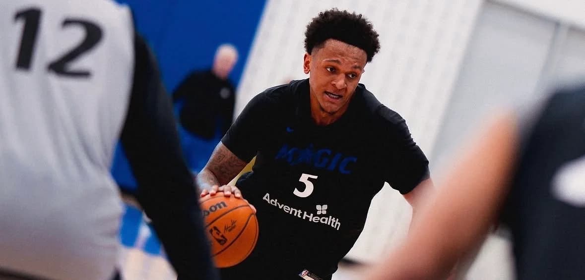 Orlando Magic recupera jugadores con cautela en la pretemporada