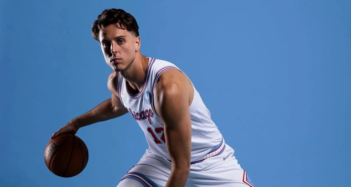 Zach Collins autorizado a contacto completo tras lesión