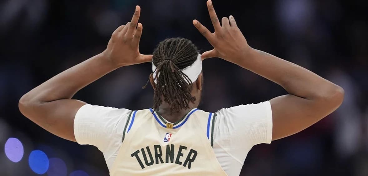 Myles Turner, posible objetivo de los Warriors por Porziņģis