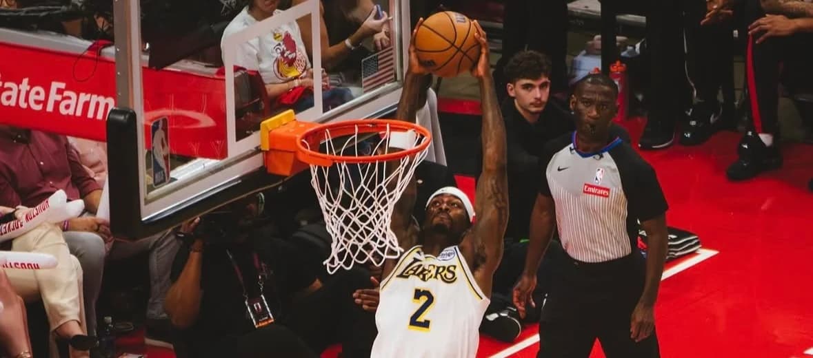 Jarred Vanderbilt debuta esta temporada con los Lakers