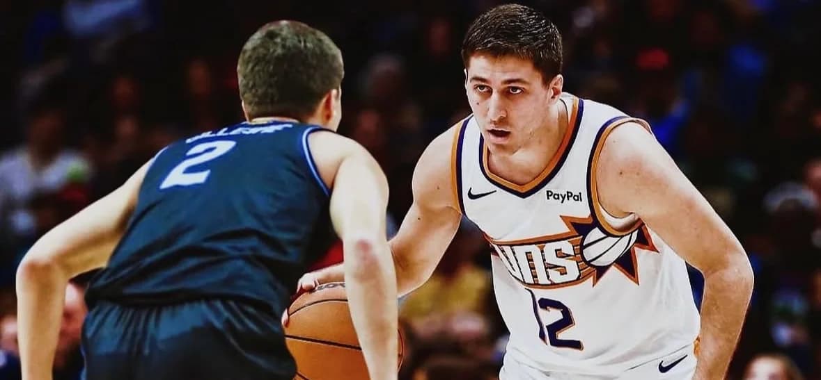 Collin Gillespie, base destacado en la rotación de los Suns