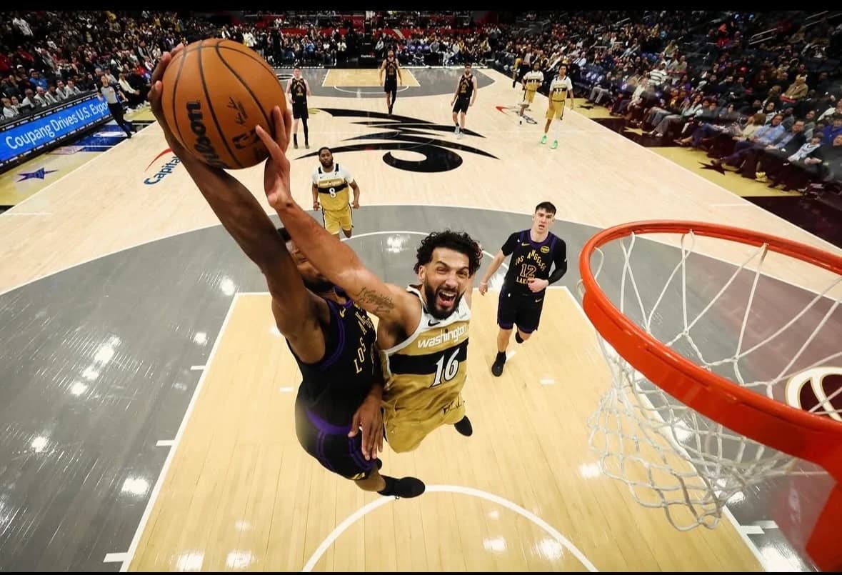 Anthony Gill renueva con Wizards por una temporada