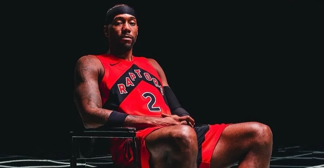 Kawhi Leonard, tras la sanción de la liga: «Quiero hablar solo de los Raptors»
