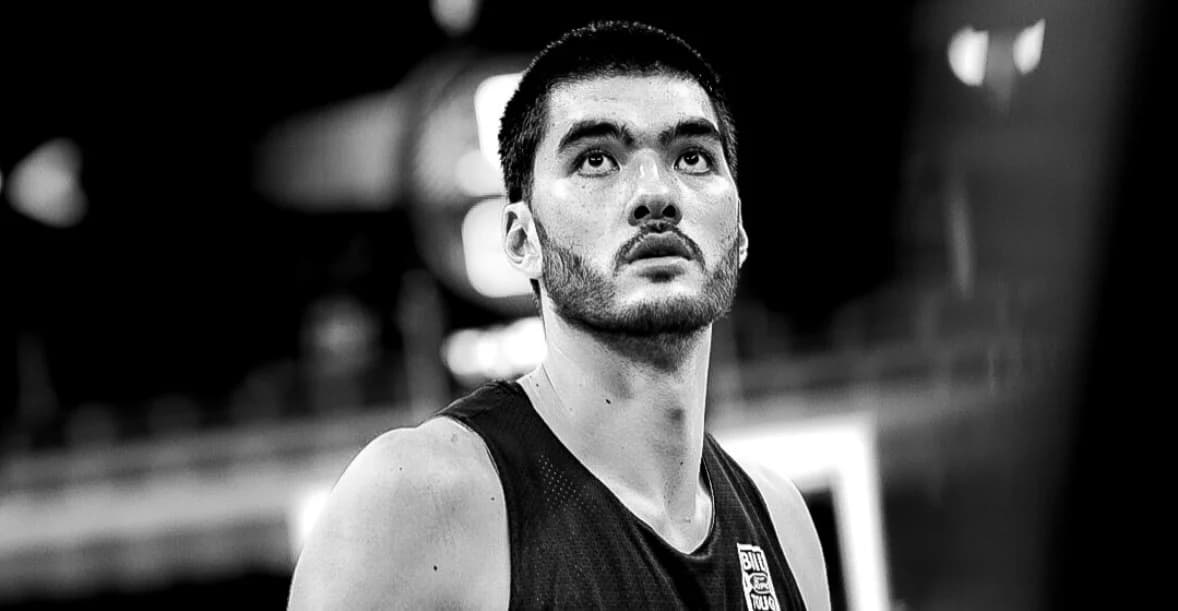 Zach Edey vuelve «muy oxidado» en su primer partido desde diciembre