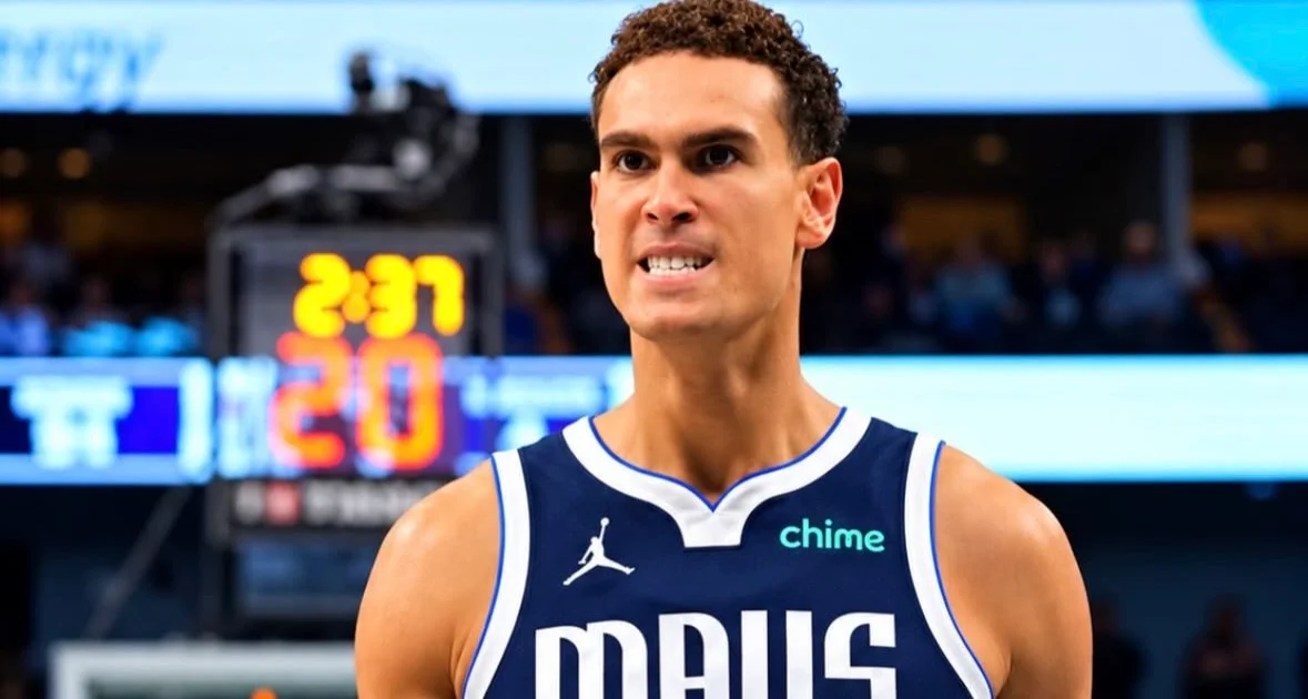 Dwight Powell gana protagonismo en Dallas por bajas en pívot