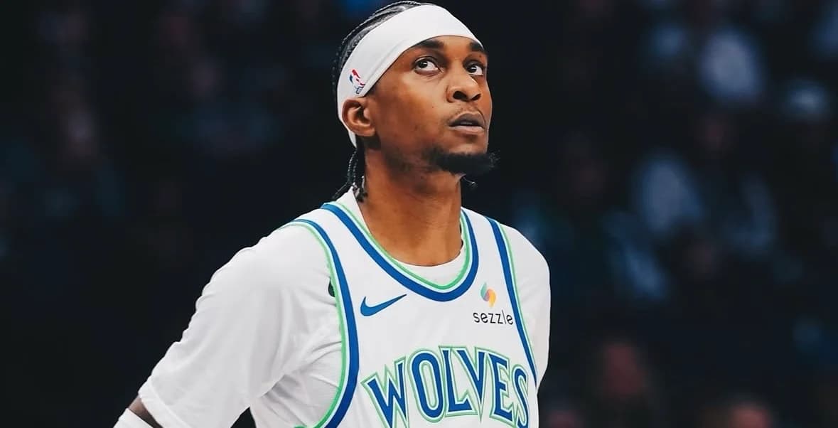 Jaden McDaniels renueva con Timberwolves por un año y 40M
