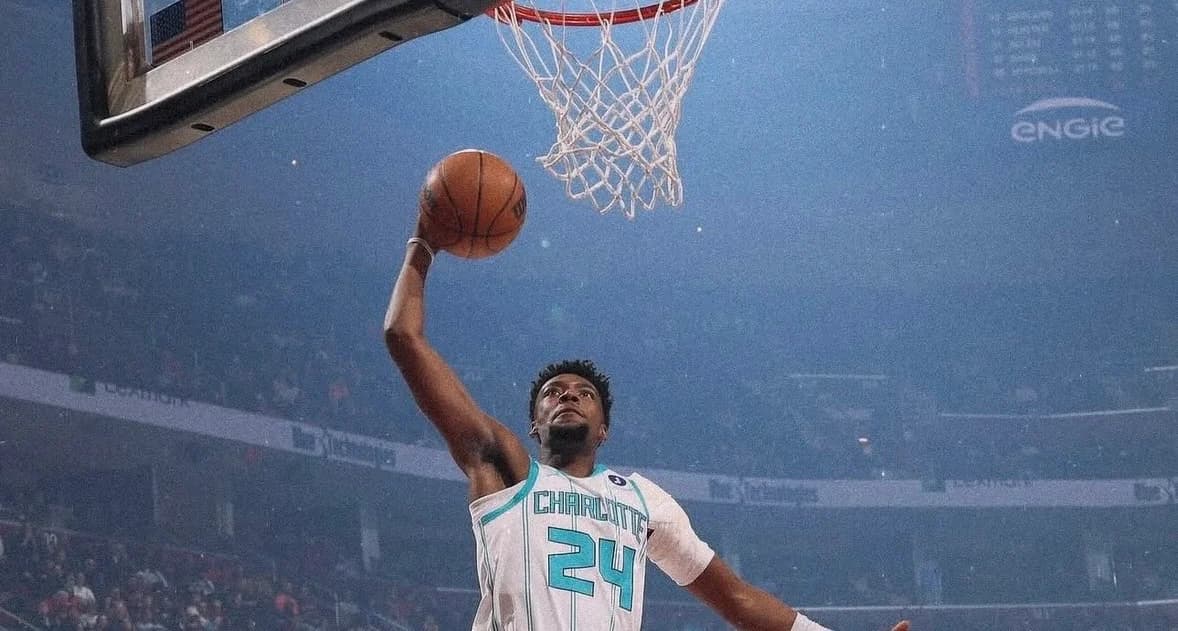 Impacto de Brandon Miller en los Hornets la pasada temporada