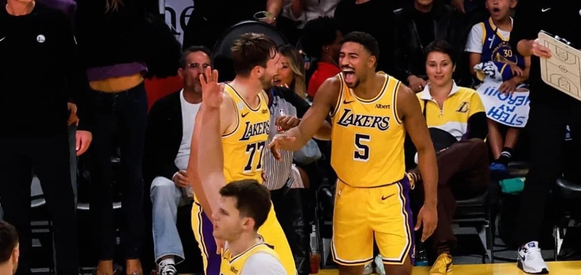 Lakers con Williams y Thybulle de titulares ante Golden State