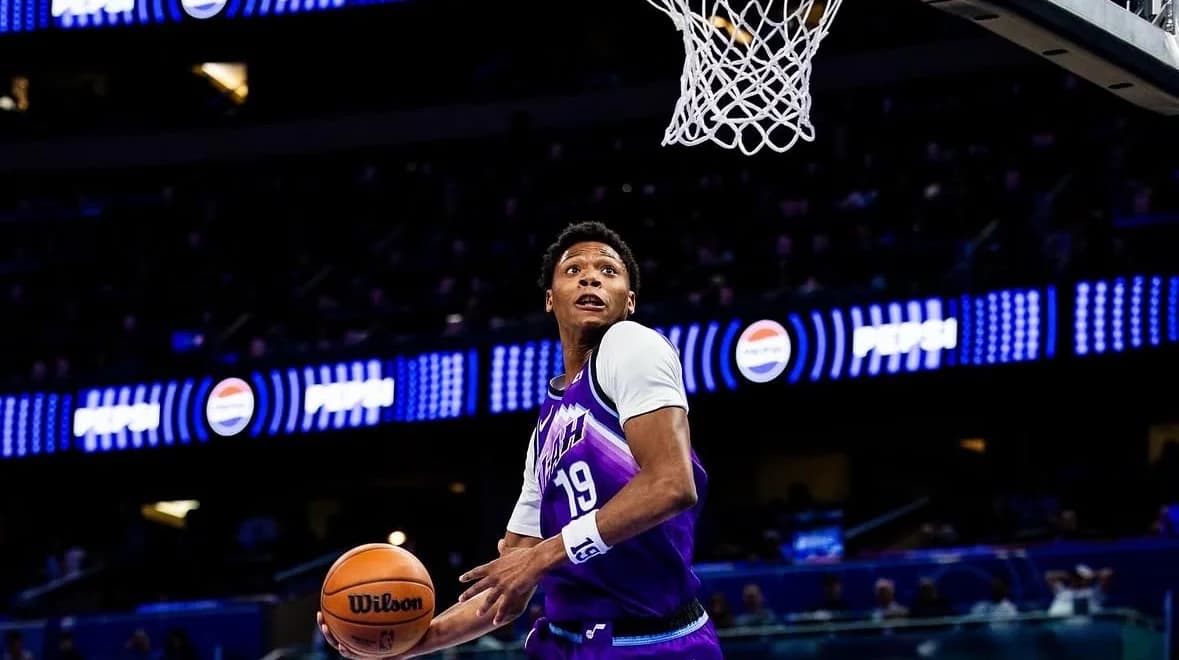 Ace Bailey progresa en defensa con Utah Jazz