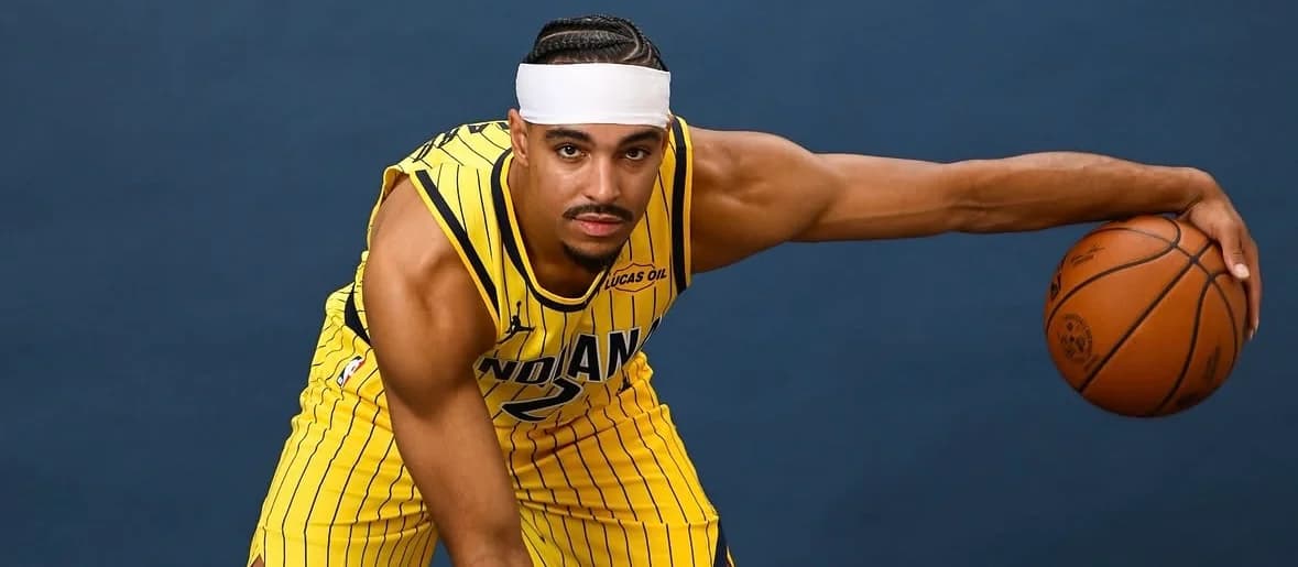 Andrew Nembhard se pierde el partido en Milwaukee por problema de espalda