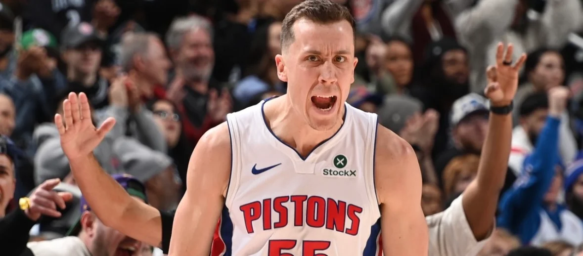 Duncan Robinson mantiene su puesto en los Pistons pese a salario no garantizado