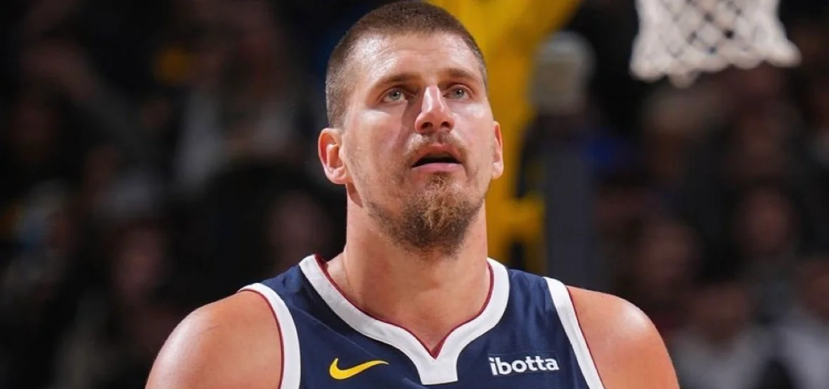 Jokic critica a los aficionados que abuchearon a los Nuggets