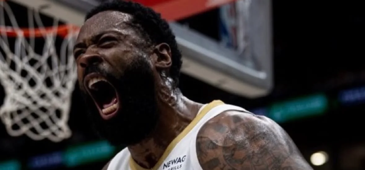 DeAndre Jordan titular en Pelicans por lesión de Yves Missi